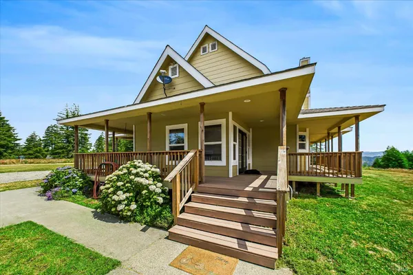 $975,000 | 1150 Dinsmore Ranch Road, Rio Dell, CA 95562