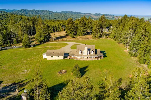 $975,000 | 1150 Dinsmore Ranch Road, Rio Dell, CA 95562