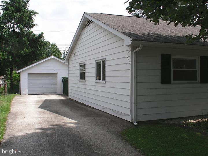 516 Ramsey Road Oreland, PA 19075 - Photo 12 of 12