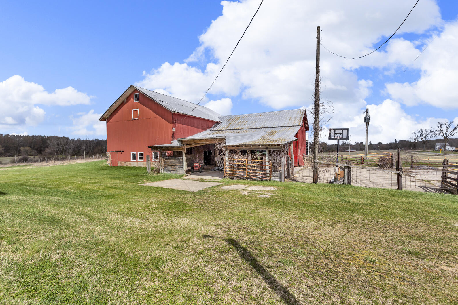 9212 Rives Junction Road Rives Junction, MI 49277 - Photo 55 of 67 0N0A1344