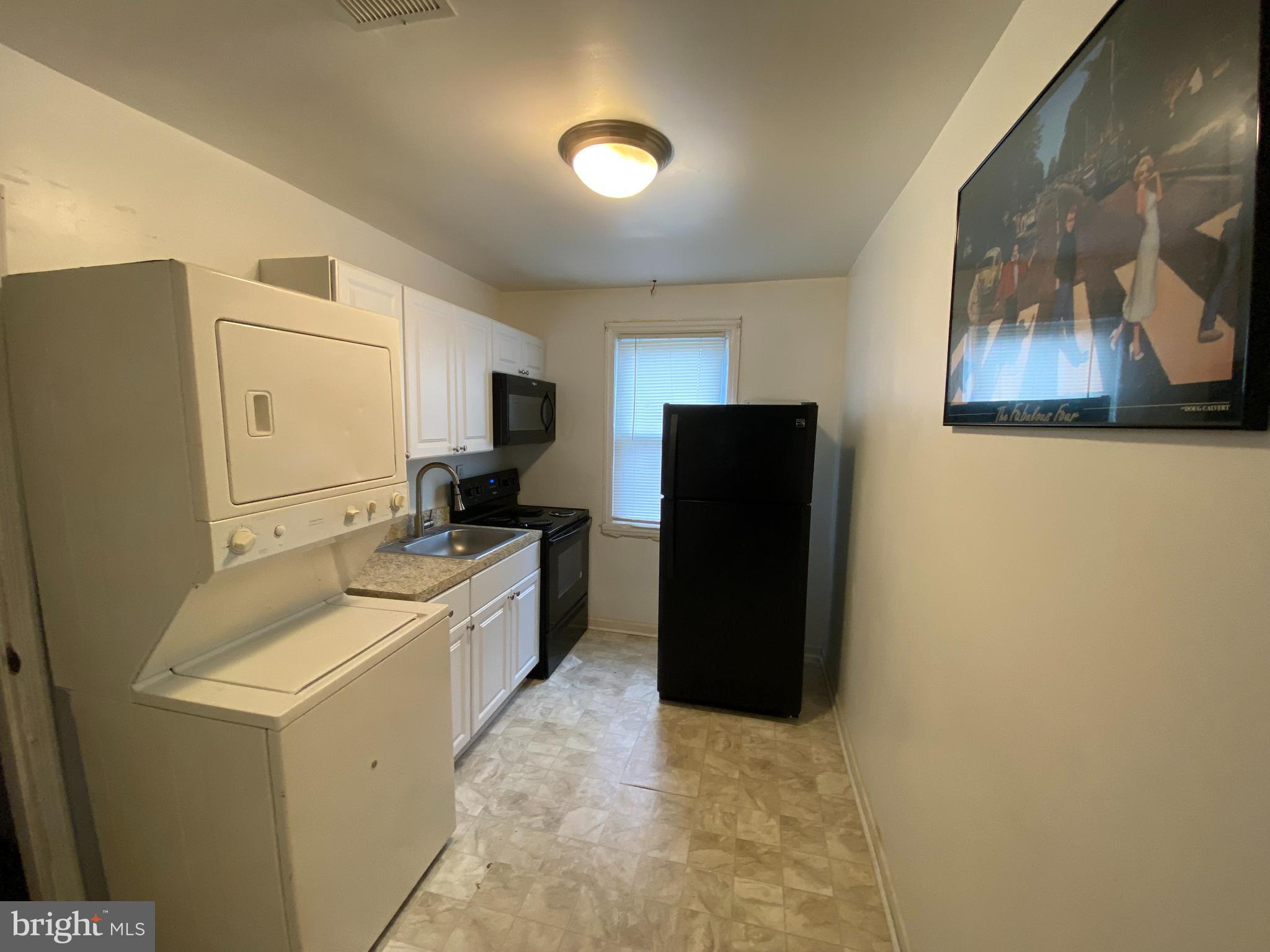 322 Sollers Point Road Baltimore, MD 21222 - Photo 3 of 5