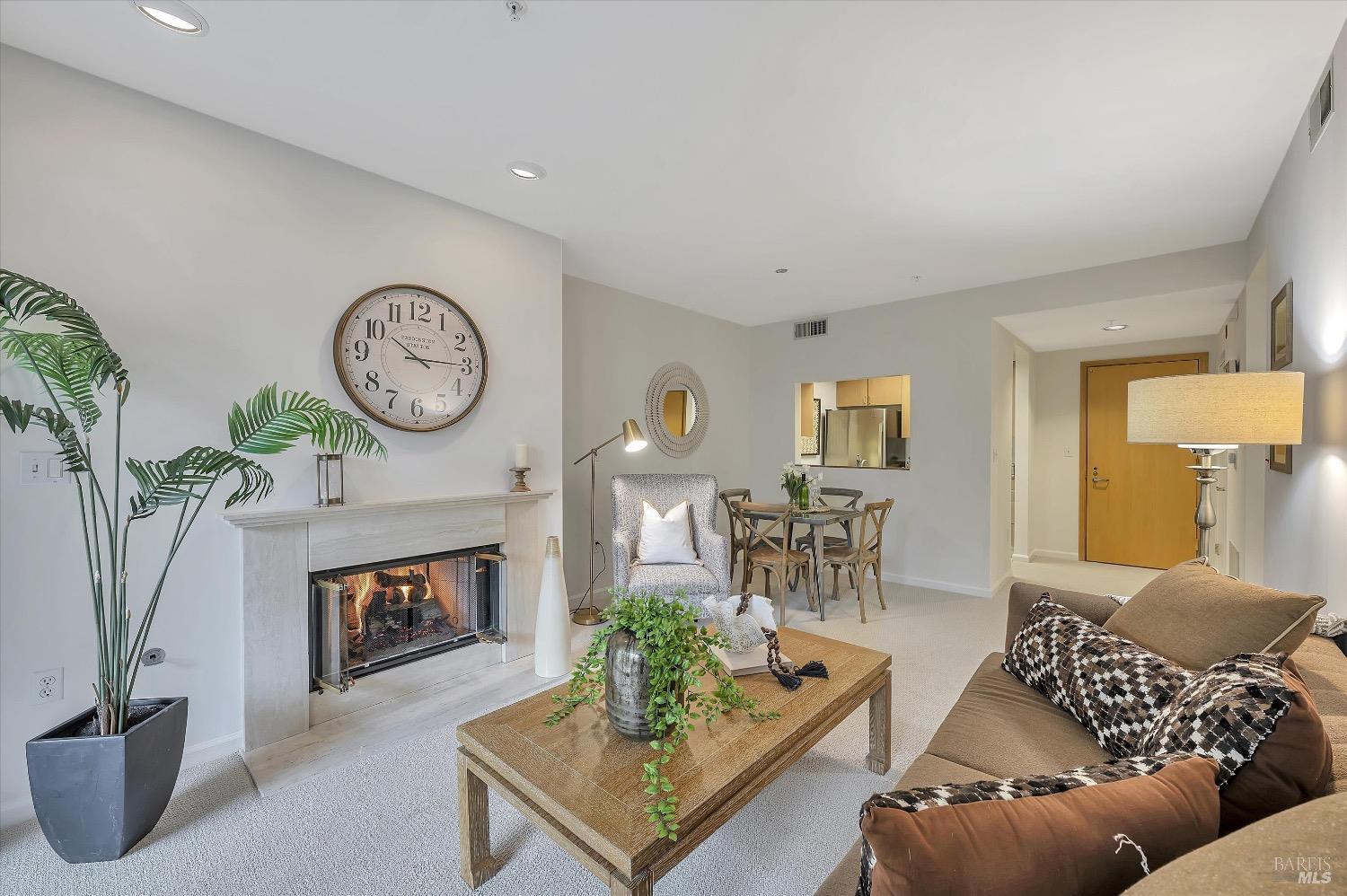 600 Deer Valley Road, Unit 1J San Rafael, CA 94903 - Photo 1 of 1 Gallery Image 1