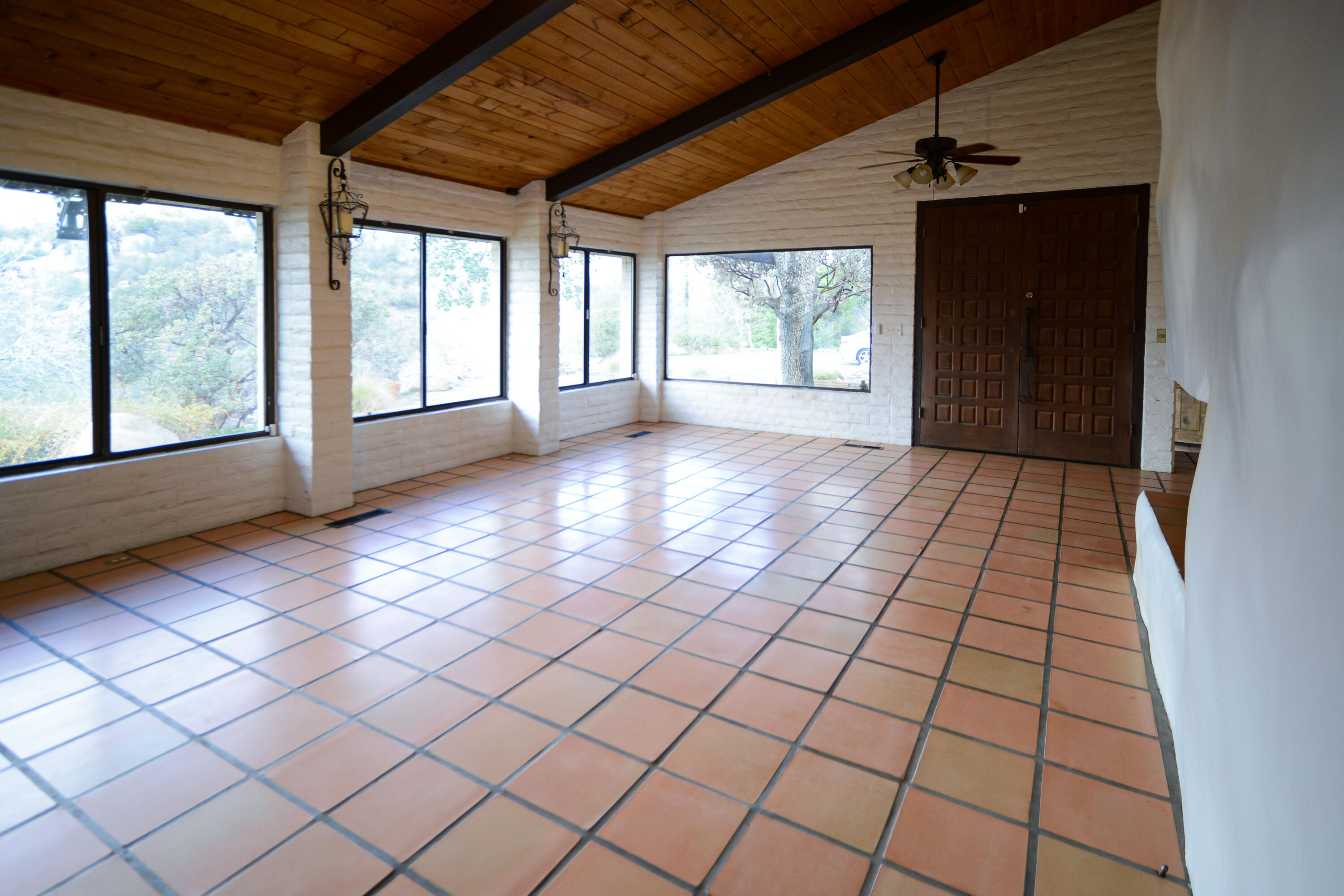 46300 Mineral King Road Three Rivers, CA 93271 - Photo 6 of 35 3R Eagles008