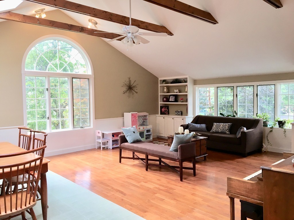 69 Chase Road Marlborough, MA 01752 - Photo 3 of 25 Gallery Image 3