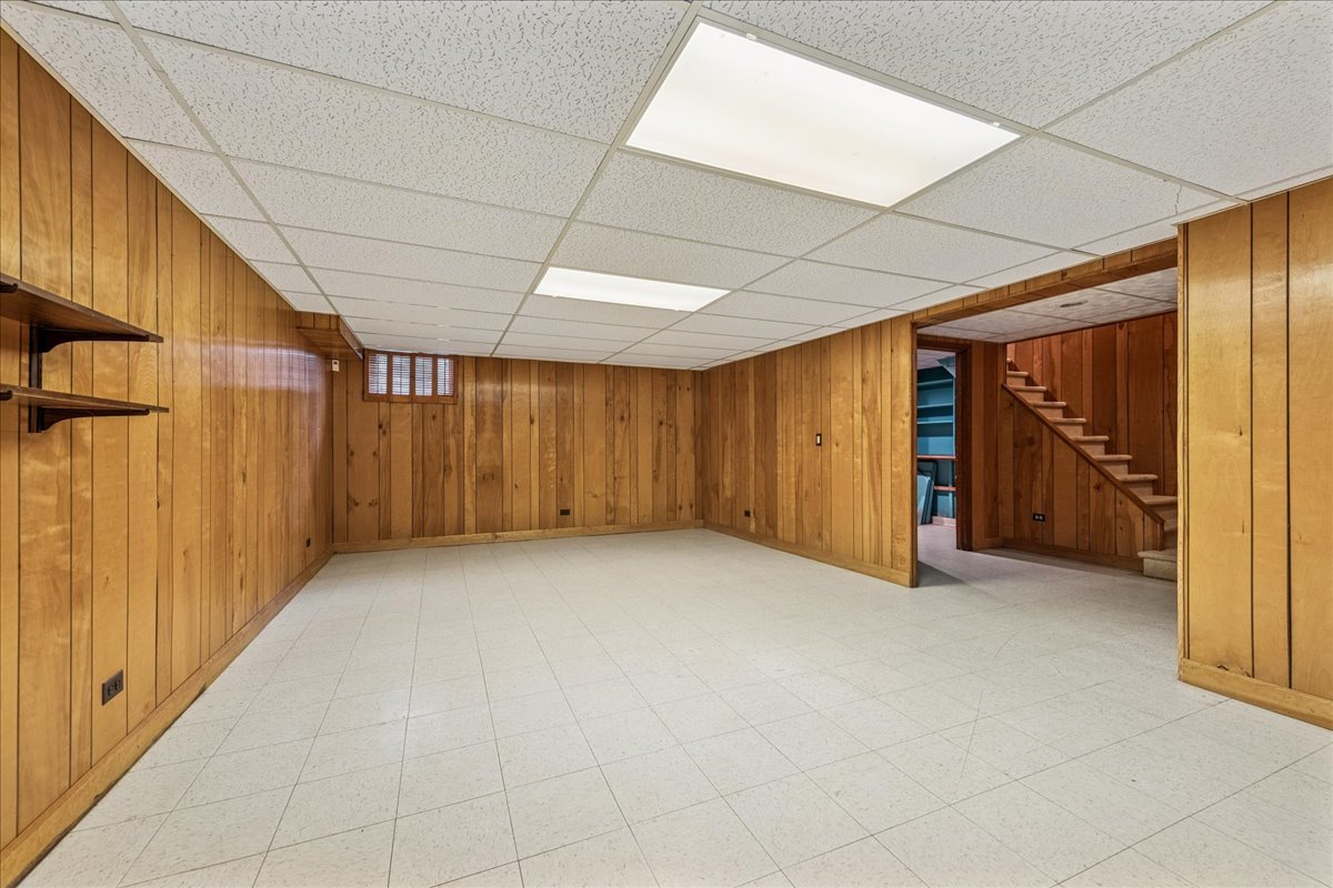 1680 Pheasant Trail Inverness, IL 60067 - Photo 31 of 42 Gallery Image 31