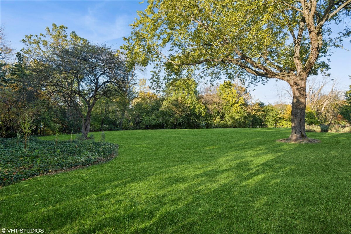 1680 Pheasant Trail Inverness, IL 60067 - Photo 36 of 42 Gallery Image 36
