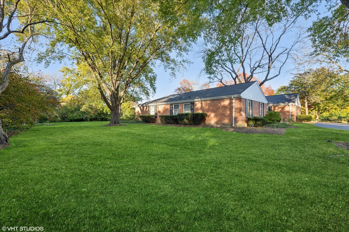 1680 Pheasant Trail Inverness, IL 60067 - Photo 38 of 42 Gallery Image 38