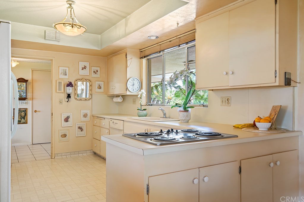 700 Miramar Drive Fullerton, CA 92831 - Photo 11 of 49