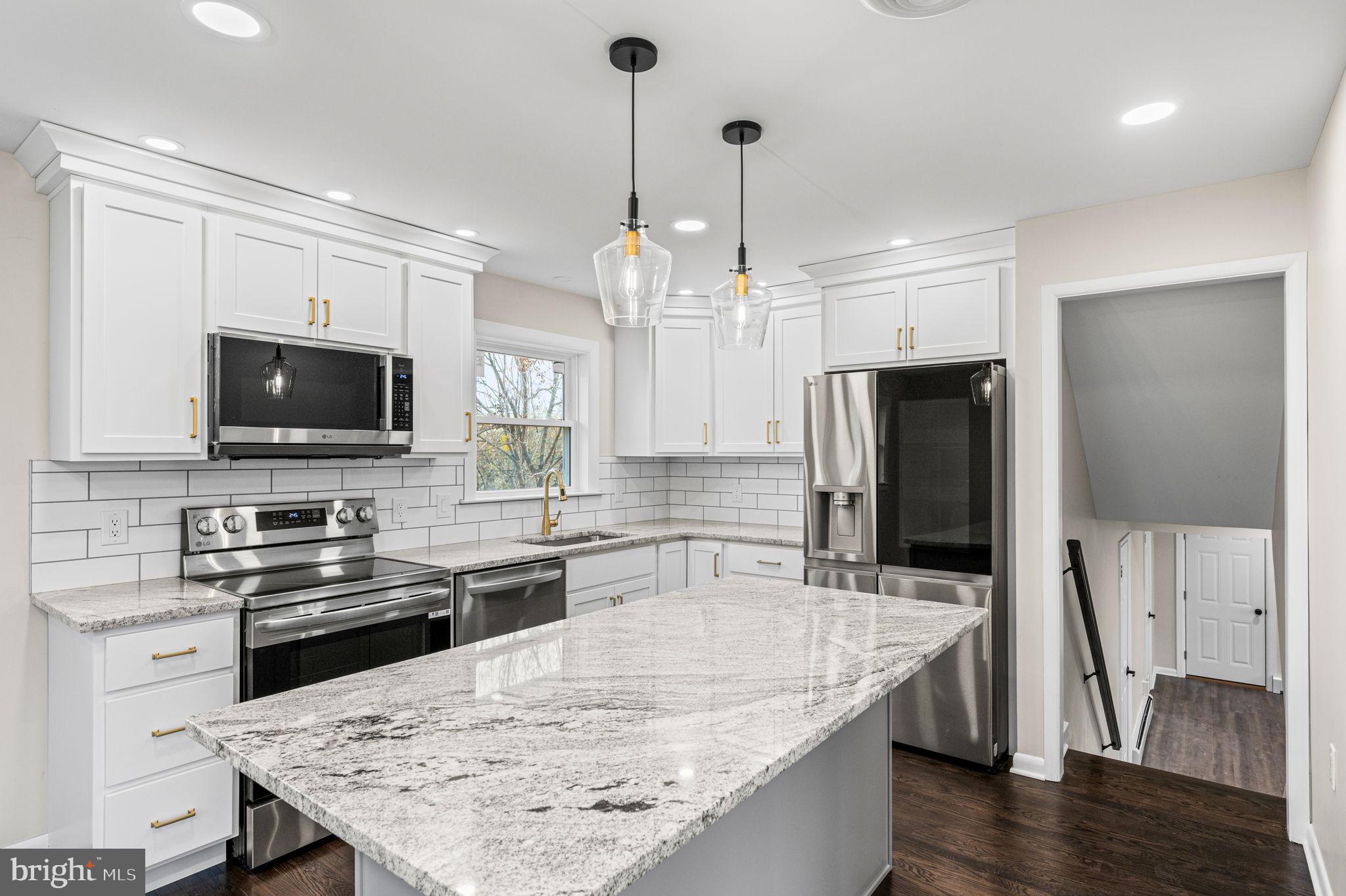 1370 Kauffman Road Pottstown, PA 19464 - Photo 11 of 43 Kitchen