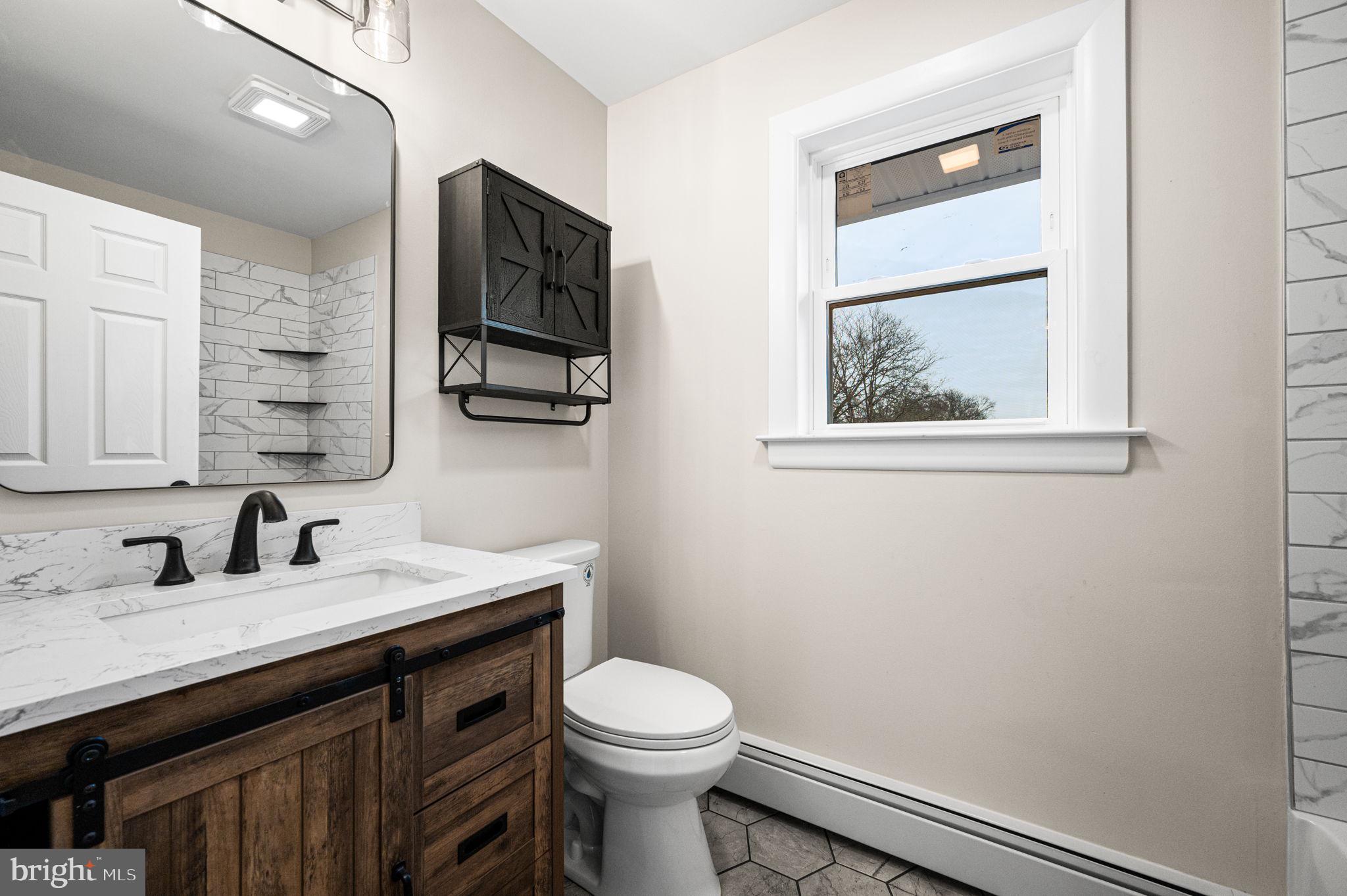 1370 Kauffman Road Pottstown, PA 19464 - Photo 14 of 43 Upper level bathroom