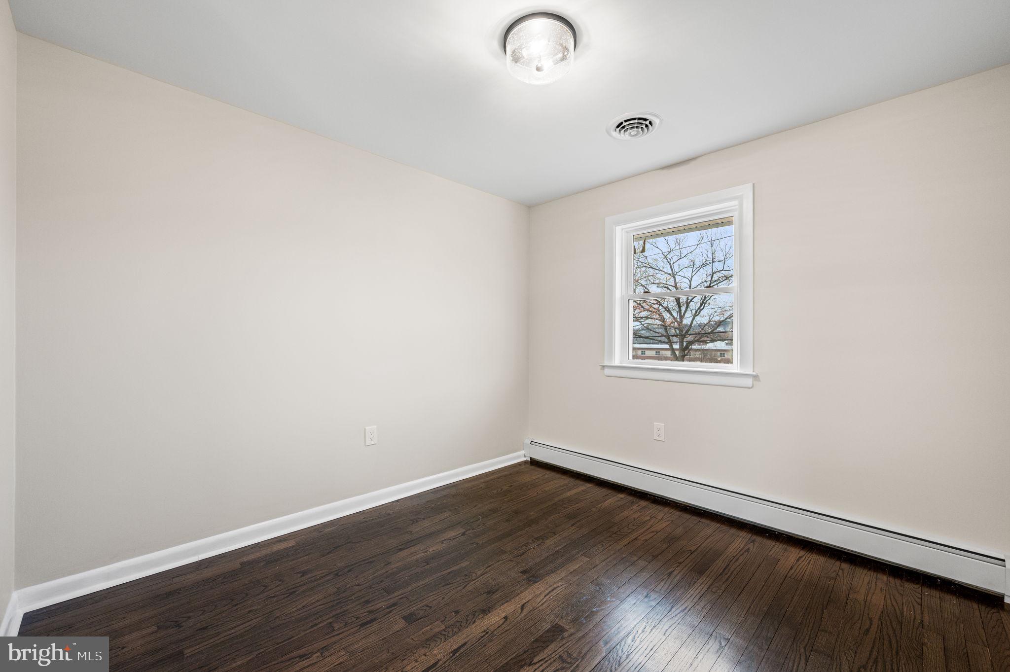 1370 Kauffman Road Pottstown, PA 19464 - Photo 21 of 43 Bedroom 3