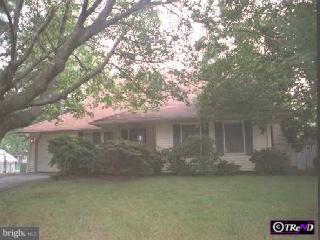 42 Hawk Road Levittown, PA 19056 - Photo 1 of 1 Gallery Image 1