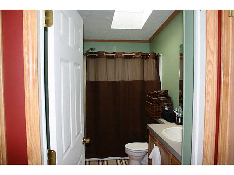 277 Little Rock Road Kittanning, PA 16201 - Photo 12 of 24 Full Bath.