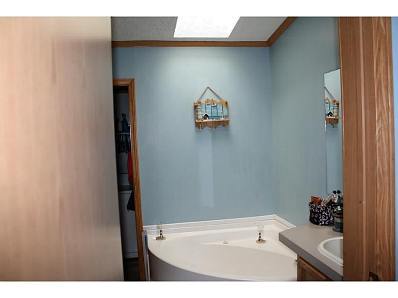 277 Little Rock Road Kittanning, PA 16201 - Photo 17 of 24 Master Bath/Spa.