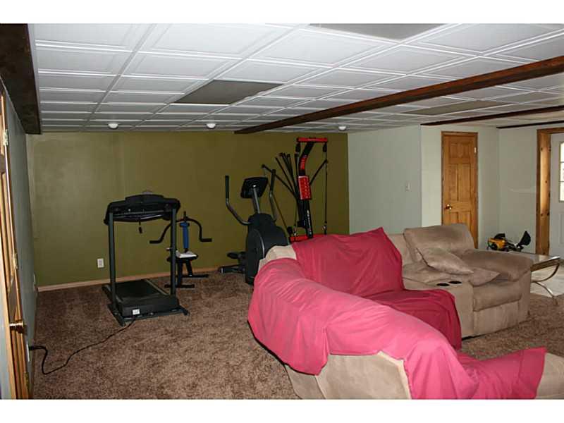 277 Little Rock Road Kittanning, PA 16201 - Photo 9 of 24 Family Room.