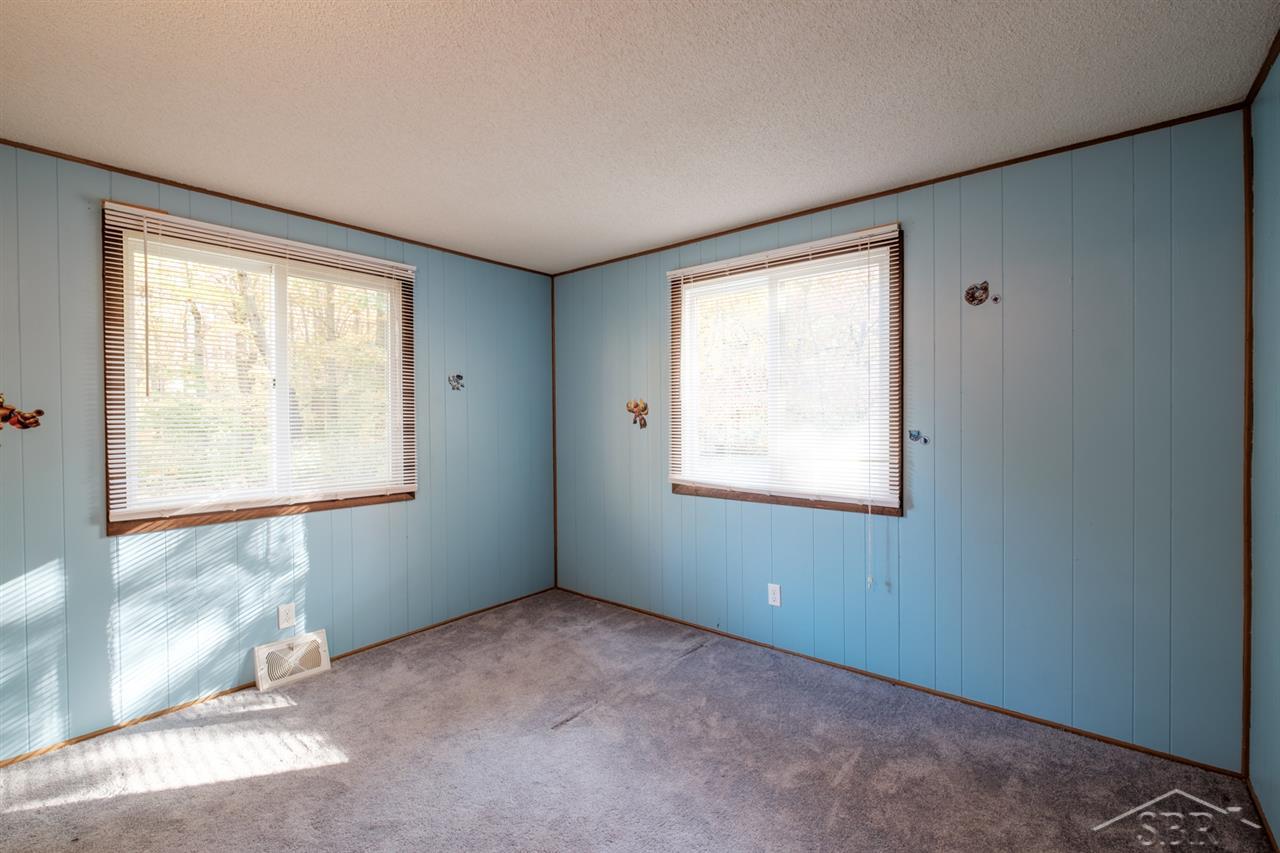 10160 Dehmel Road Birch Run, MI 48415 - Photo 15 of 17 50026268-14.JPG