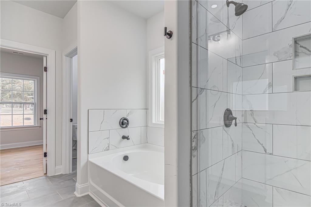 4721 Ridgefall Road Greensboro, NC 27410 - Photo 14 of 28