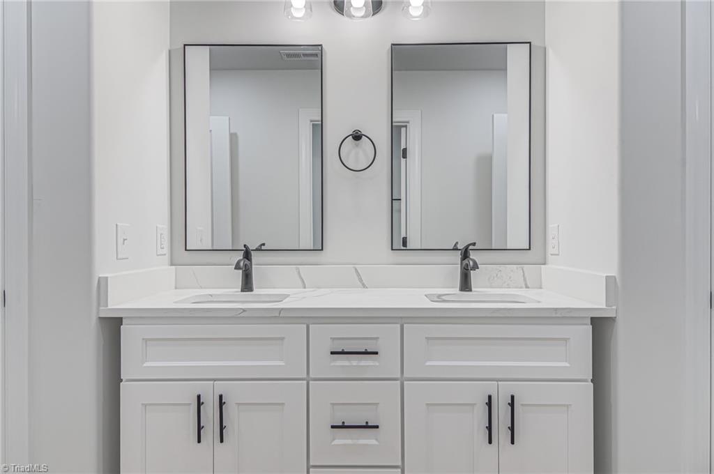 4721 Ridgefall Road Greensboro, NC 27410 - Photo 19 of 28