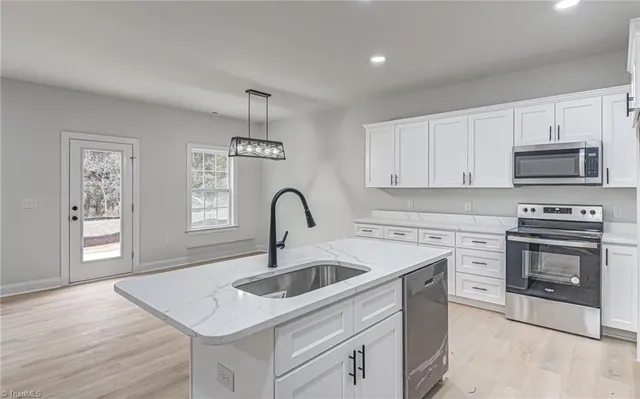 $3,000 | 4721 Ridgefall Road, Greensboro, NC 27410