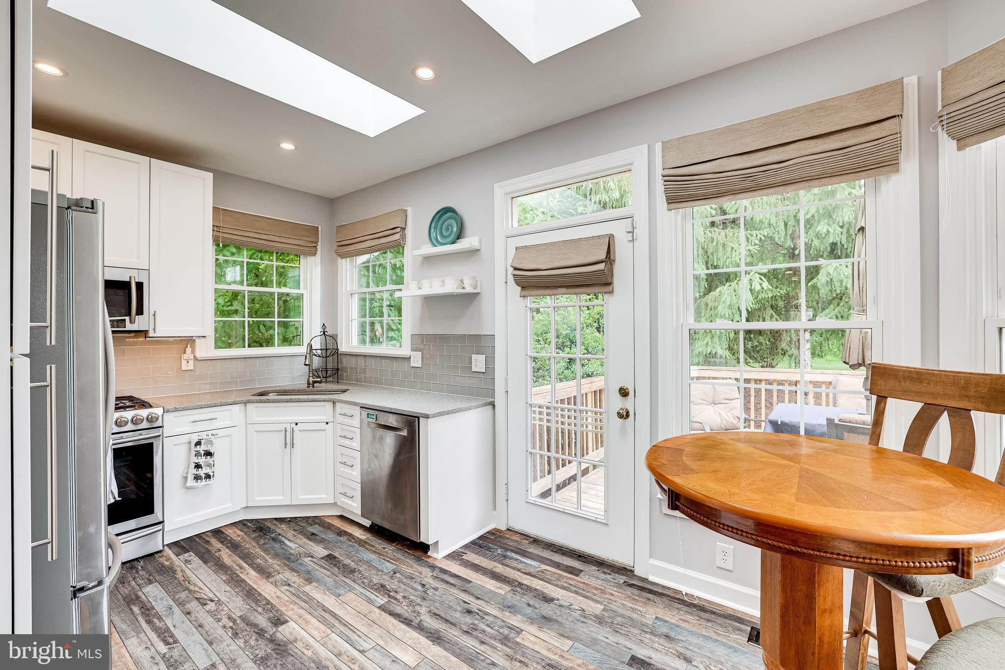 1369 Park Garden Lane Reston, VA 20194 - Photo 11 of 46 Updated kitchen with tons of storage