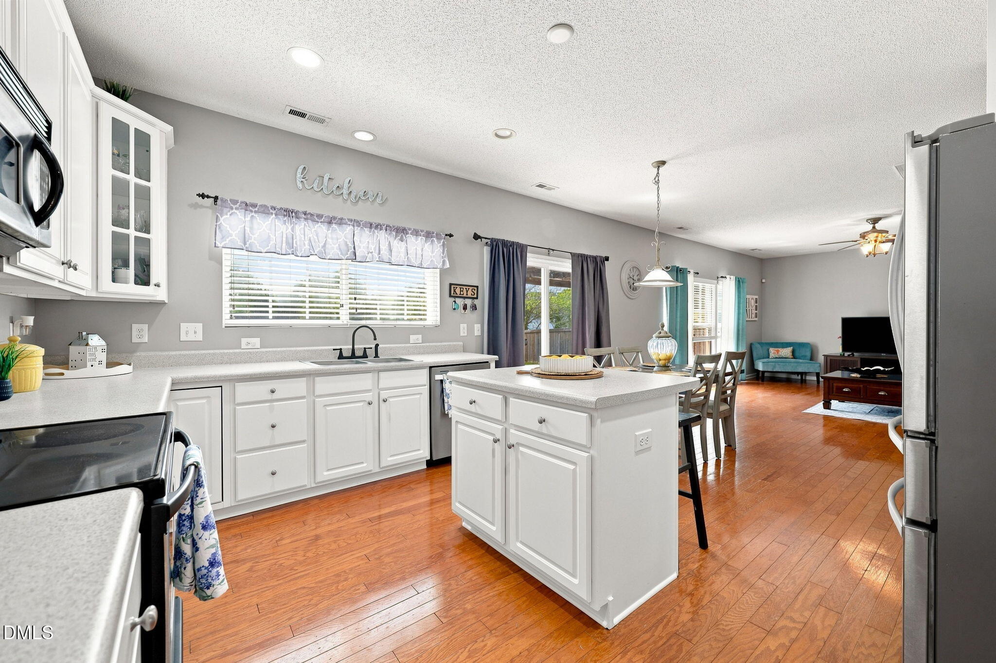 809 Stackhurst Way Wake Forest, NC 27587 - Photo 9 of 44 14-web-or-mls-IMG_2265