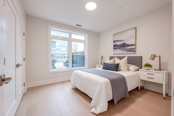 $899,900 | 62 Foundry Street, Unit 202, Wakefield, MA 01880