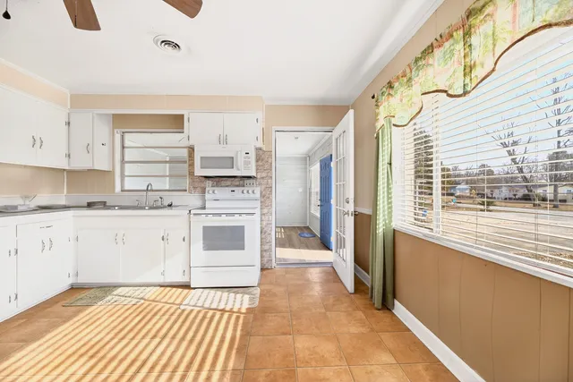 $250,000 | 1416 Litzler Drive, Manning, SC 29102