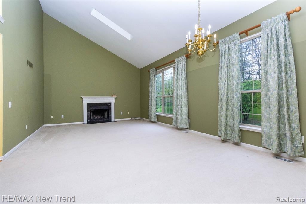 4905 Ravine Court Ann Arbor, MI 48105 - Photo 6 of 46