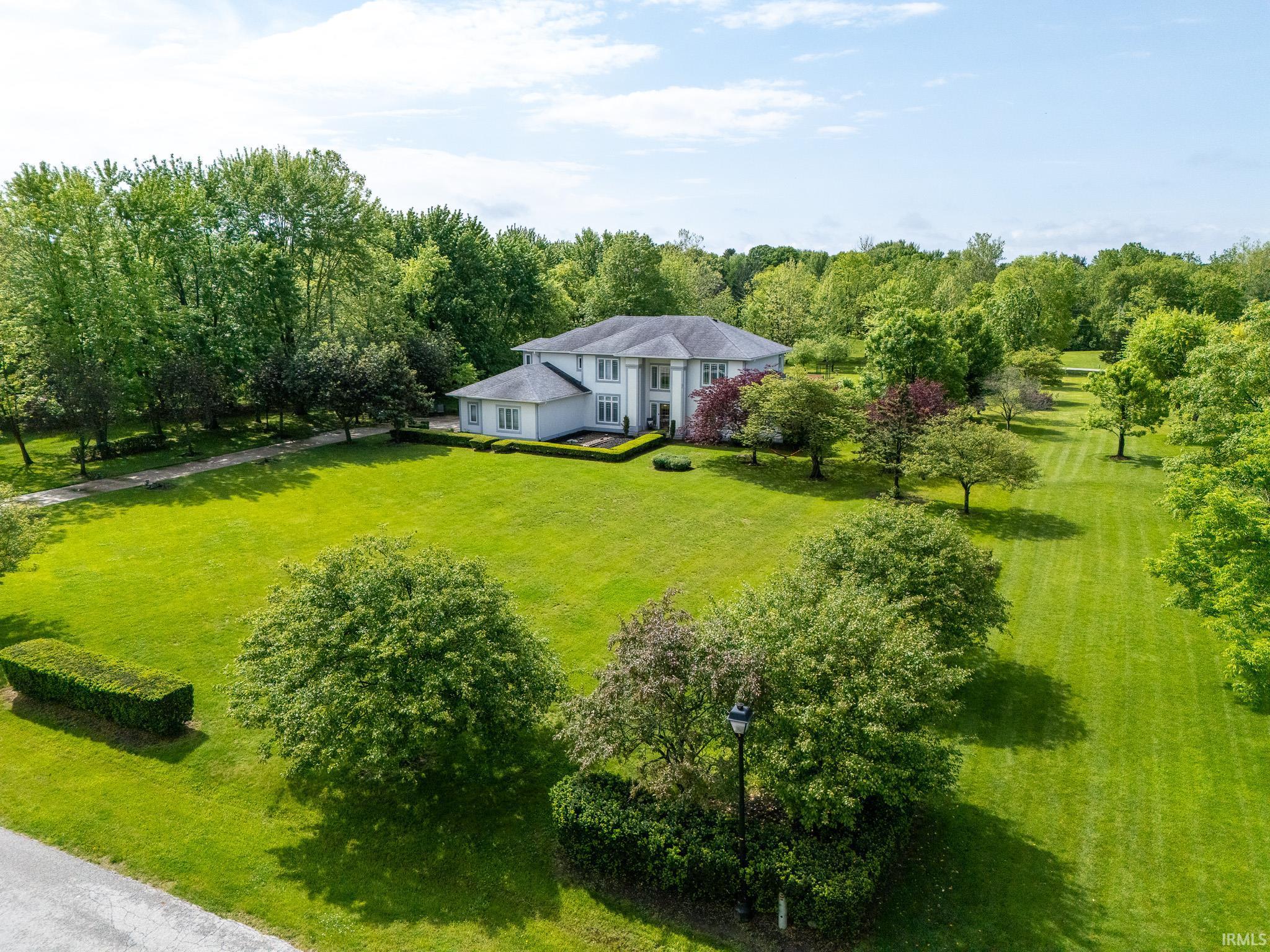 4103 Golden Grove Road Greenwood, IN 46143 - Photo 5 of 32 Gallery Image 5