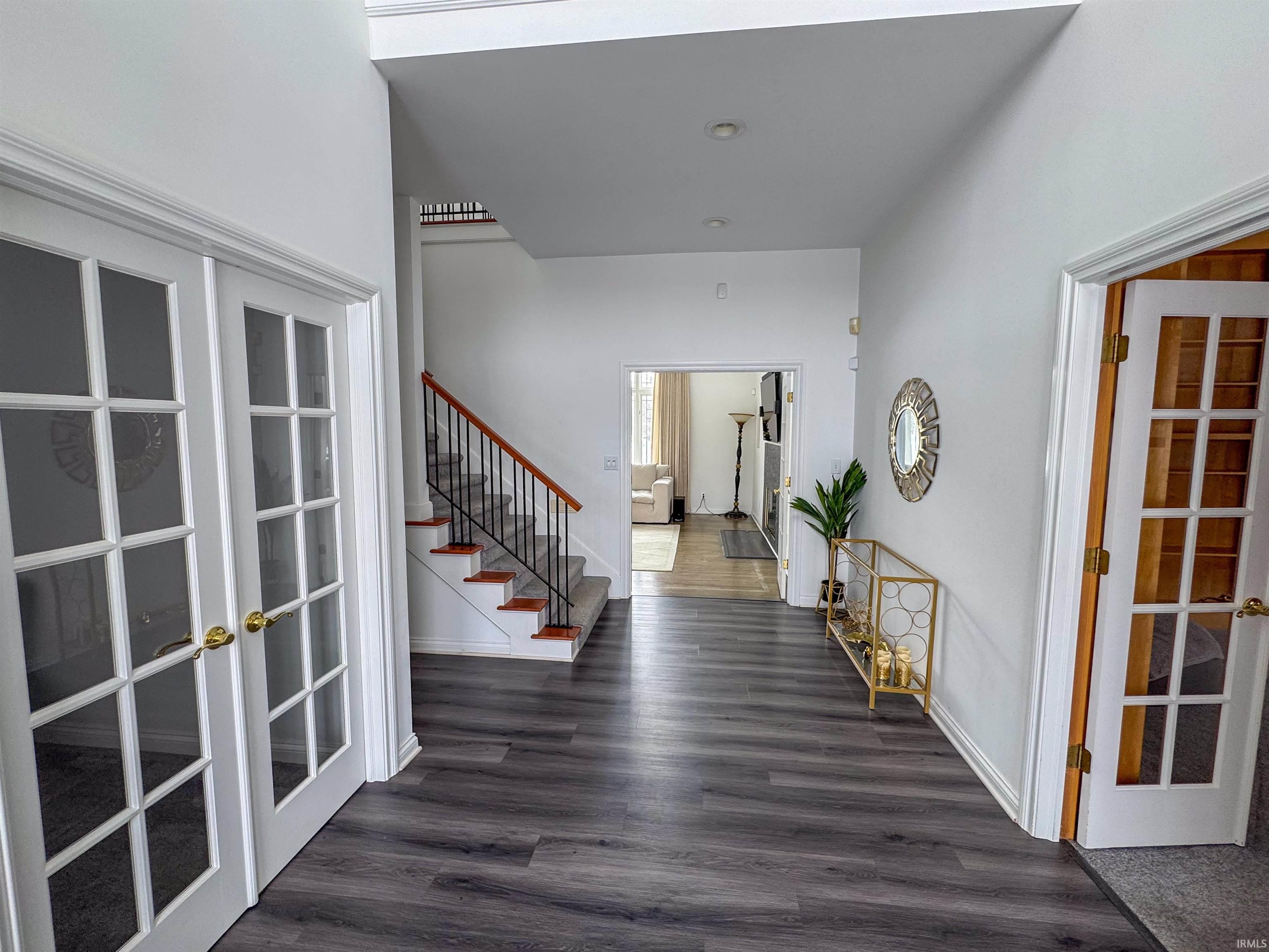 4103 Golden Grove Road Greenwood, IN 46143 - Photo 7 of 32 Gallery Image 7