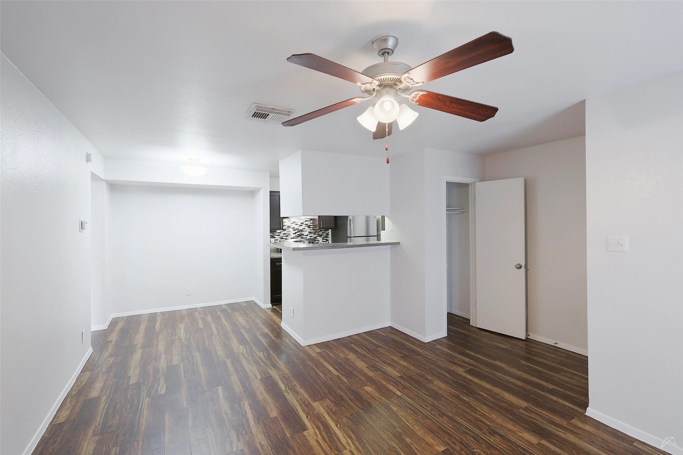6808 South I-35 Frontage Road, Unit 175 Austin, TX 78745 - Photo 10 of 21 Newly Renovated Apartments Available Soon! PLUS, up to 1 MONTH FREE on select homes! Apply Today!