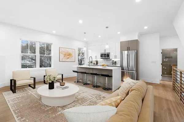 $1,298,000 | 143 Tremont Street, Unit 1, Boston, MA 02135