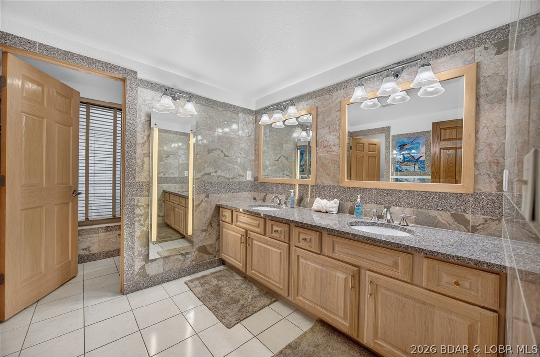 4467 Cove Road Osage Beach, MO 65065 - Photo 38 of 79 Gallery Image 38