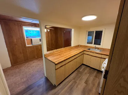 a view of utility room