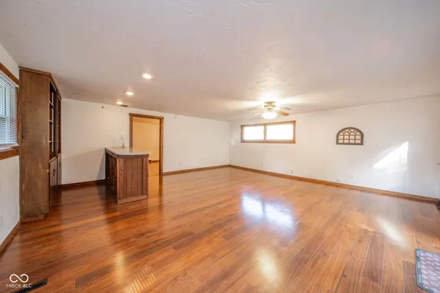 $250,000 | 1411 Whisperwood Way, Anderson, IN 46012