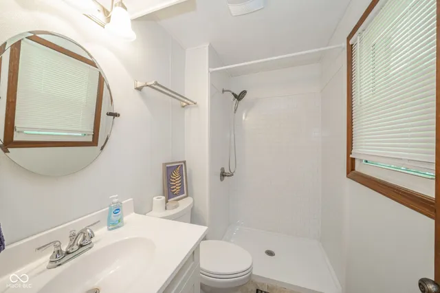 $250,000 | 1411 Whisperwood Way, Anderson, IN 46012