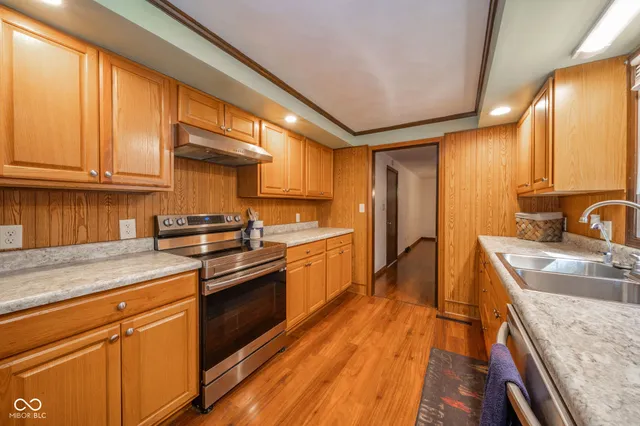 $250,000 | 1411 Whisperwood Way, Anderson, IN 46012