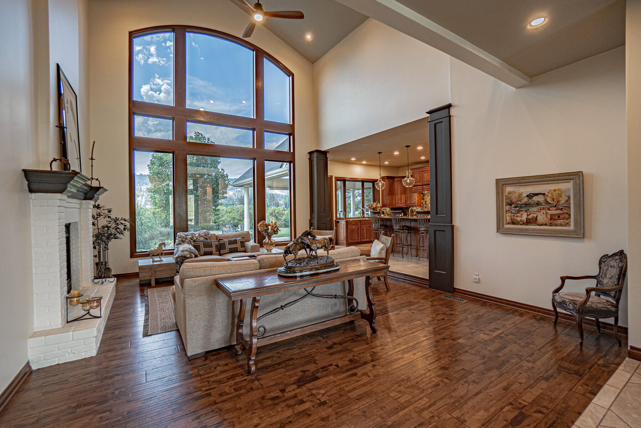 2845 Hanley Road Central Point, OR 97502 - Photo 13 of 66 DSC08508-HDR