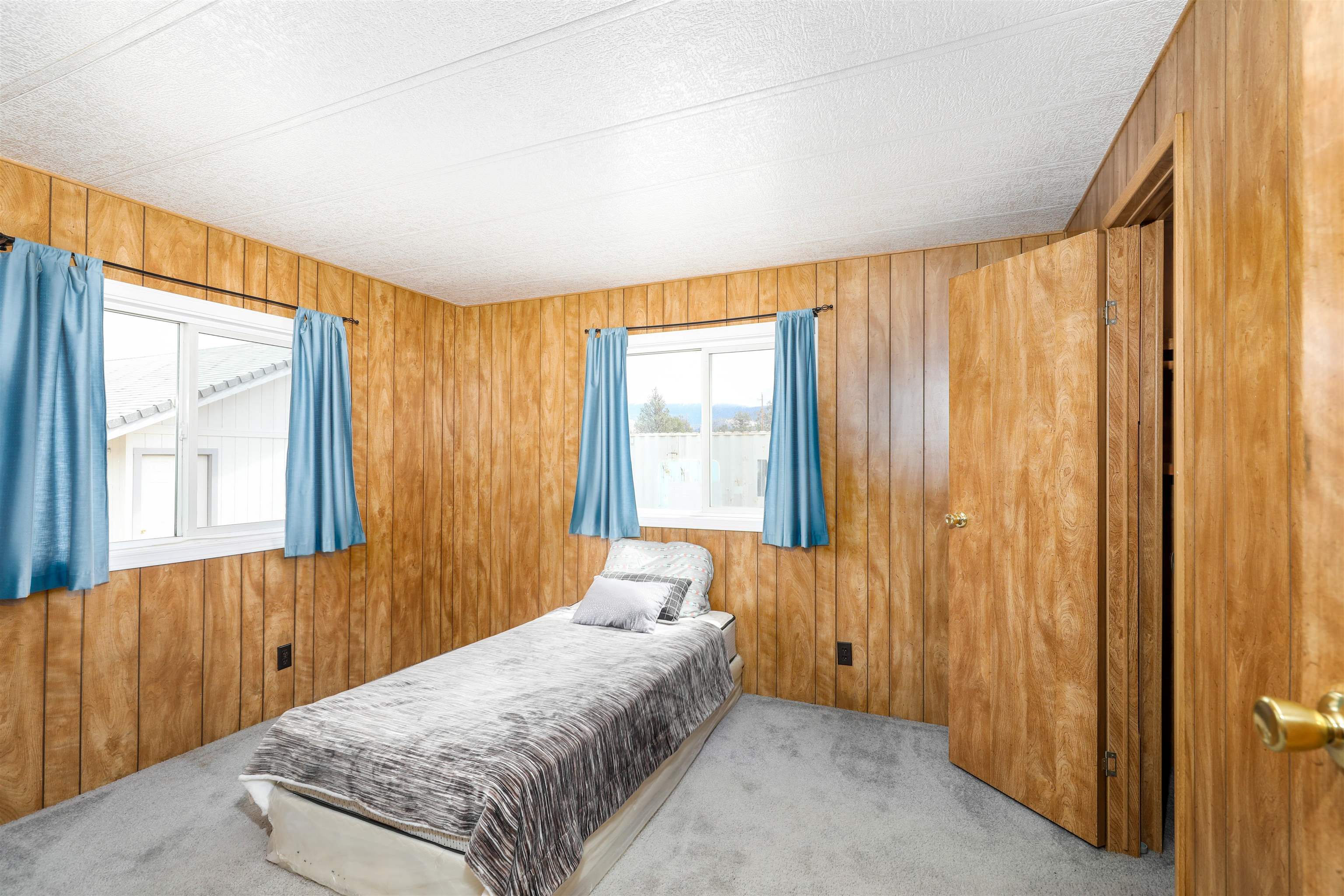 5304 Frisbee Road Montague, CA 96064 - Photo 17 of 27 Gallery Image 17