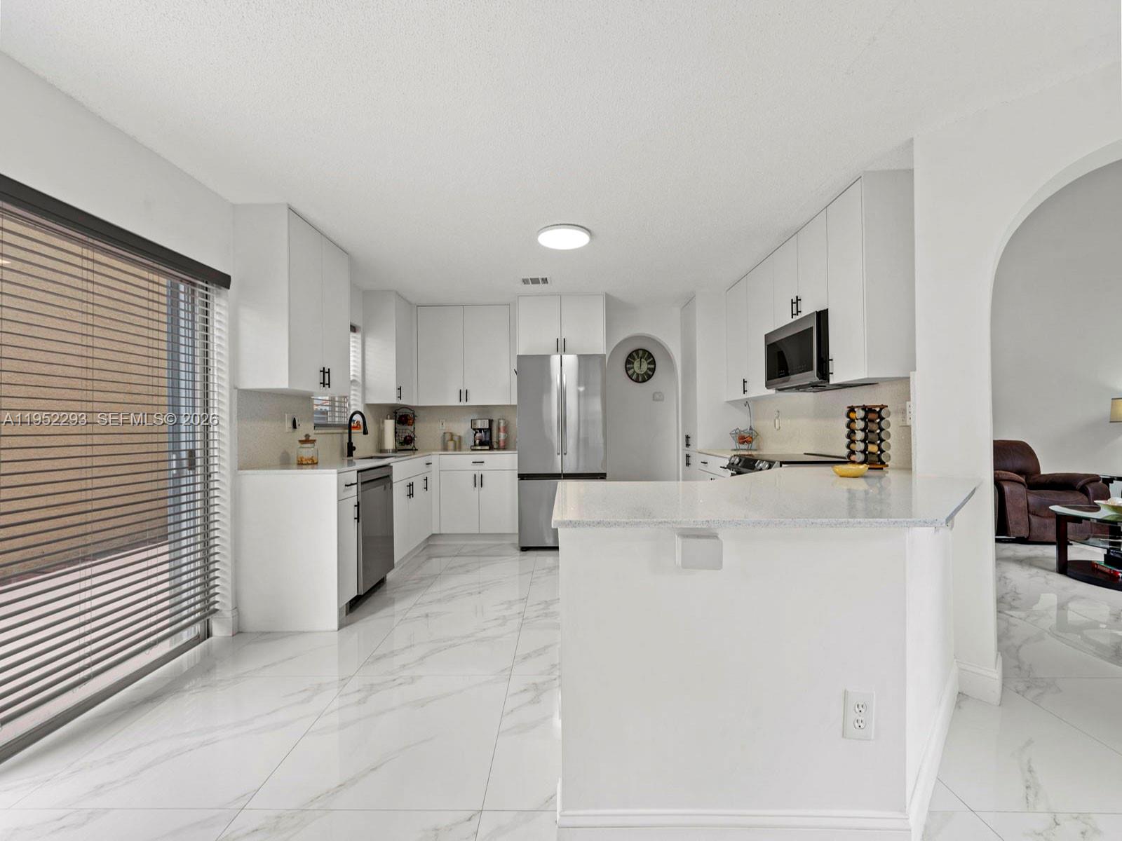 15626 Southwest 100th Terrace Miami, FL 33196 - Photo 13 of 32 Photo 13