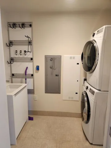 $6,500 | 2855 Fifth Avenue, Unit 402, San Diego, CA 92103