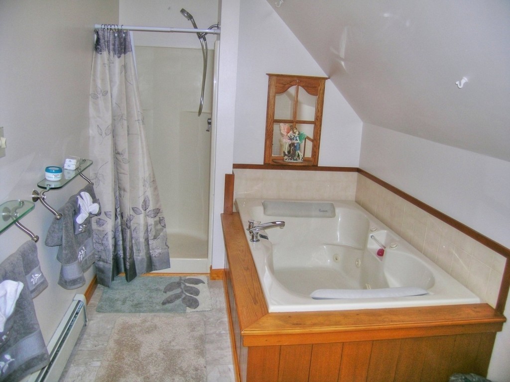 218 Brigham Hill Road Colchester, VT 05446 - Photo 17 of 32 Gallery Image 17