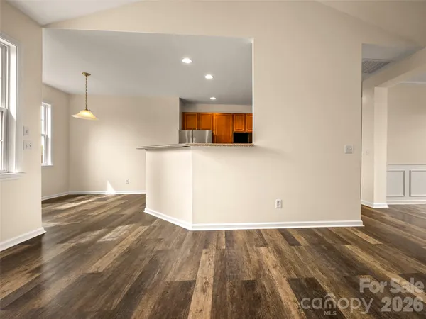 $463,000 | 33 West Hiawassee Road, Fletcher, NC 28732