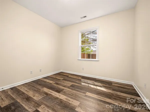 $463,000 | 33 West Hiawassee Road, Fletcher, NC 28732