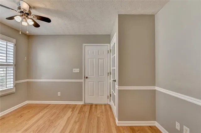 a view of walk in closet