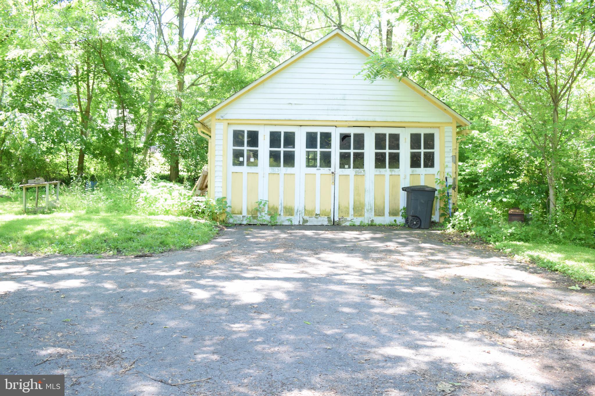 1978 Leithsville Road Hellertown, PA 18055 - Photo 18 of 18 Gallery Image 18