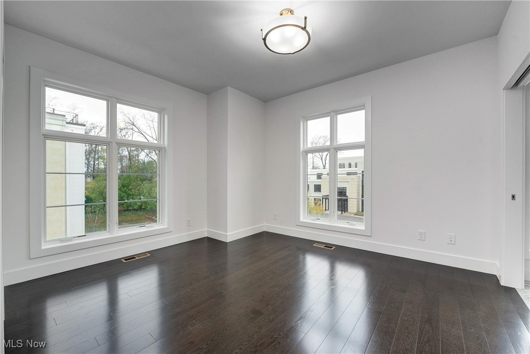 22728 Lake Road Rocky River, OH 44116 - Photo 23 of 45