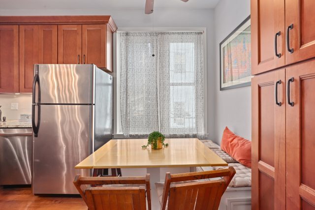 2346 West Augusta Boulevard, Unit 2R Chicago, IL 60622 - Photo 7 of 14