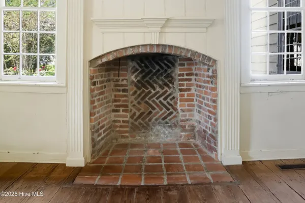 $549,000 | 206 West Eden Street, Edenton, NC 27932