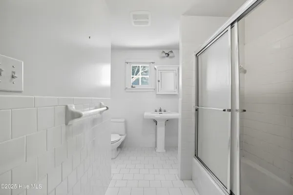 $549,000 | 206 West Eden Street, Edenton, NC 27932